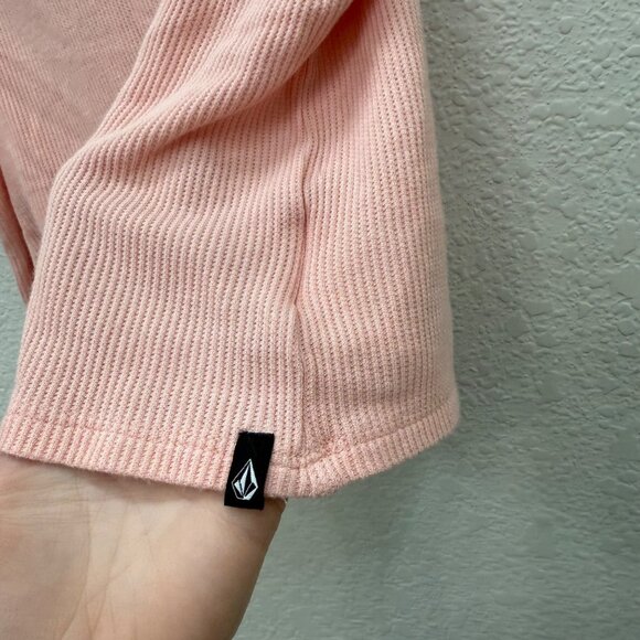 Volcom Lived in Lounge Waffle Knit Sleeveless Crop Tank Top Shirt Womens Medium - Picture 3 of 8